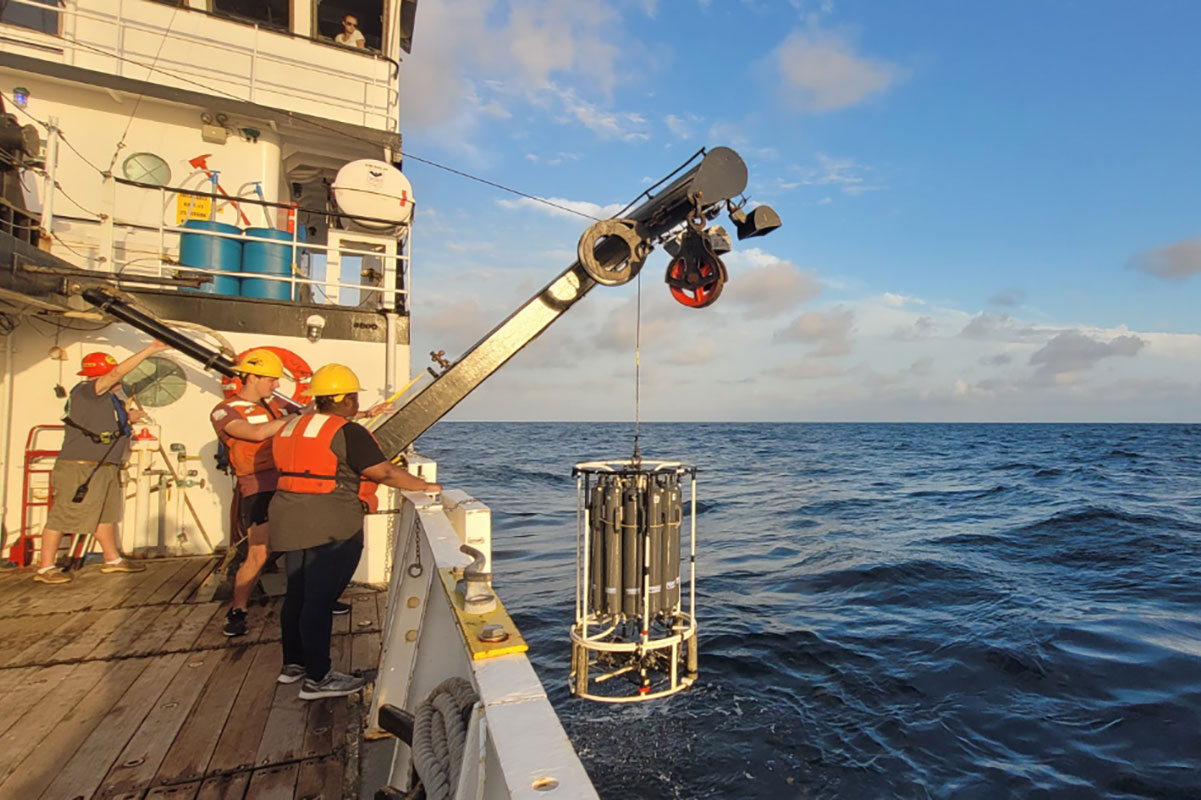 The CTD rosette is used for collecting water samples and data during the Schade Cruise. 